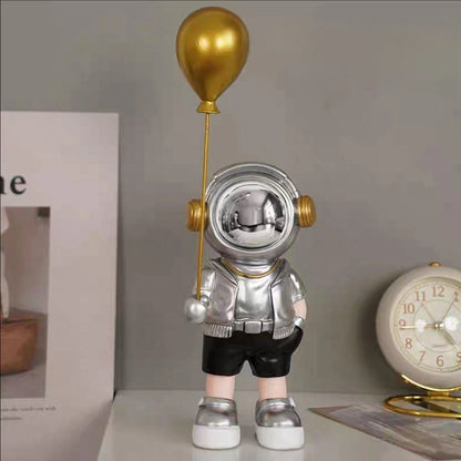 Desk Decor Figurine, Miniatures Astronaut