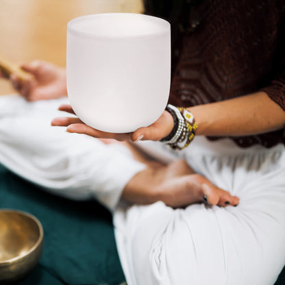 Perfect Pitch 432 Hz  Crystal Singing Bowl 6 Inch For Yoga, Sound bath